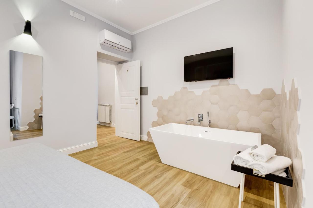 Opera Private Suites By Premium Suites Collection ローマ エクステリア 写真